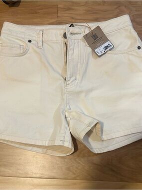 NEW patagonia classic cotton cream tan shorts size 4